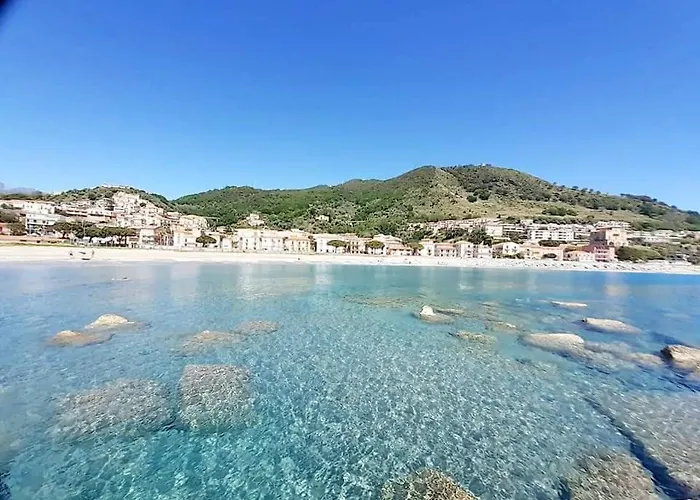 Donna Lea Aparthotel 4*