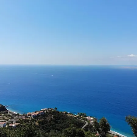 Donna Lea Aparthotel